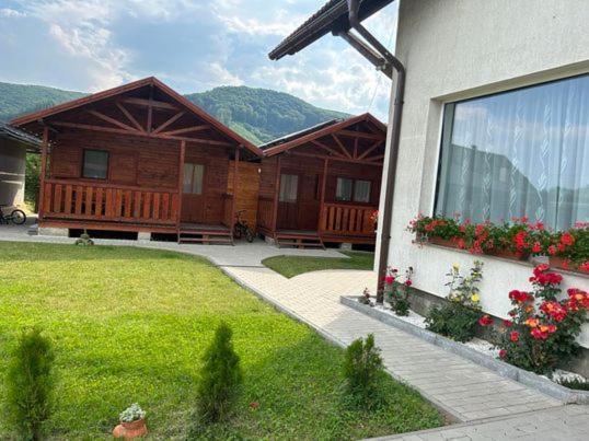 Kincses Panzio Bed & Breakfast Praid Exterior foto
