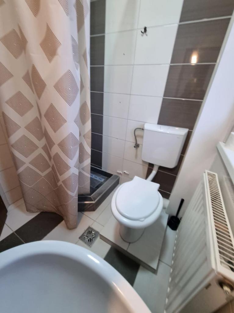 Kincses Panzio Bed & Breakfast Praid Exterior foto